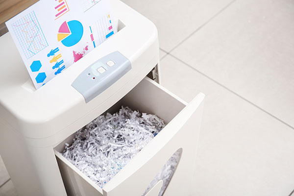 容易把废纸扔到家庭式碎纸机选法抽屉式灰尘箱