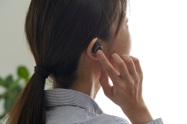 面向iPhone的入耳式耳机选法连接法检查无线|Bluetooth连接