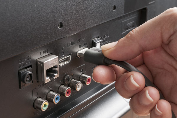  用HDMI挑选器选法连接机器数选的输出端口数